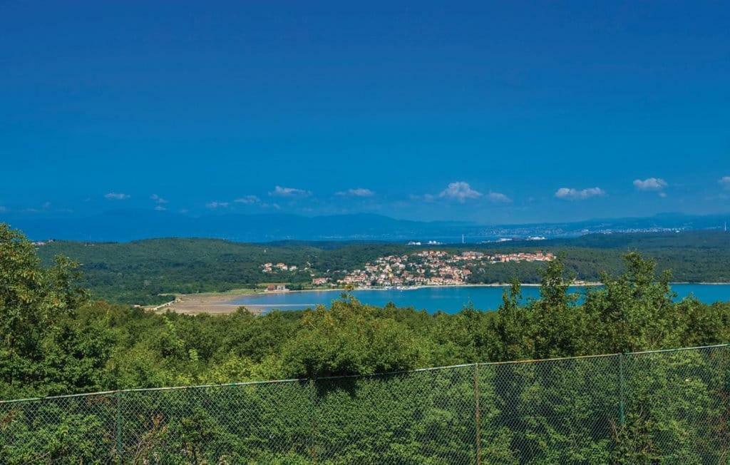 Vila Casia Dobrinj Bagian luar foto