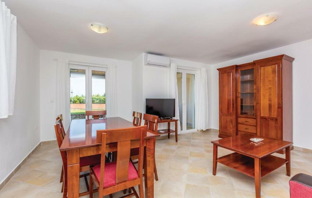 Vila Casia Dobrinj Bagian luar foto